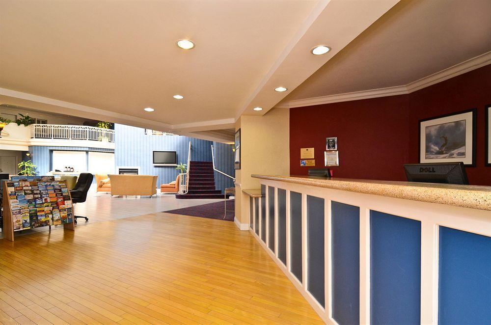 Best Western Plus All Suites Inn Santa Cruz Interior photo
