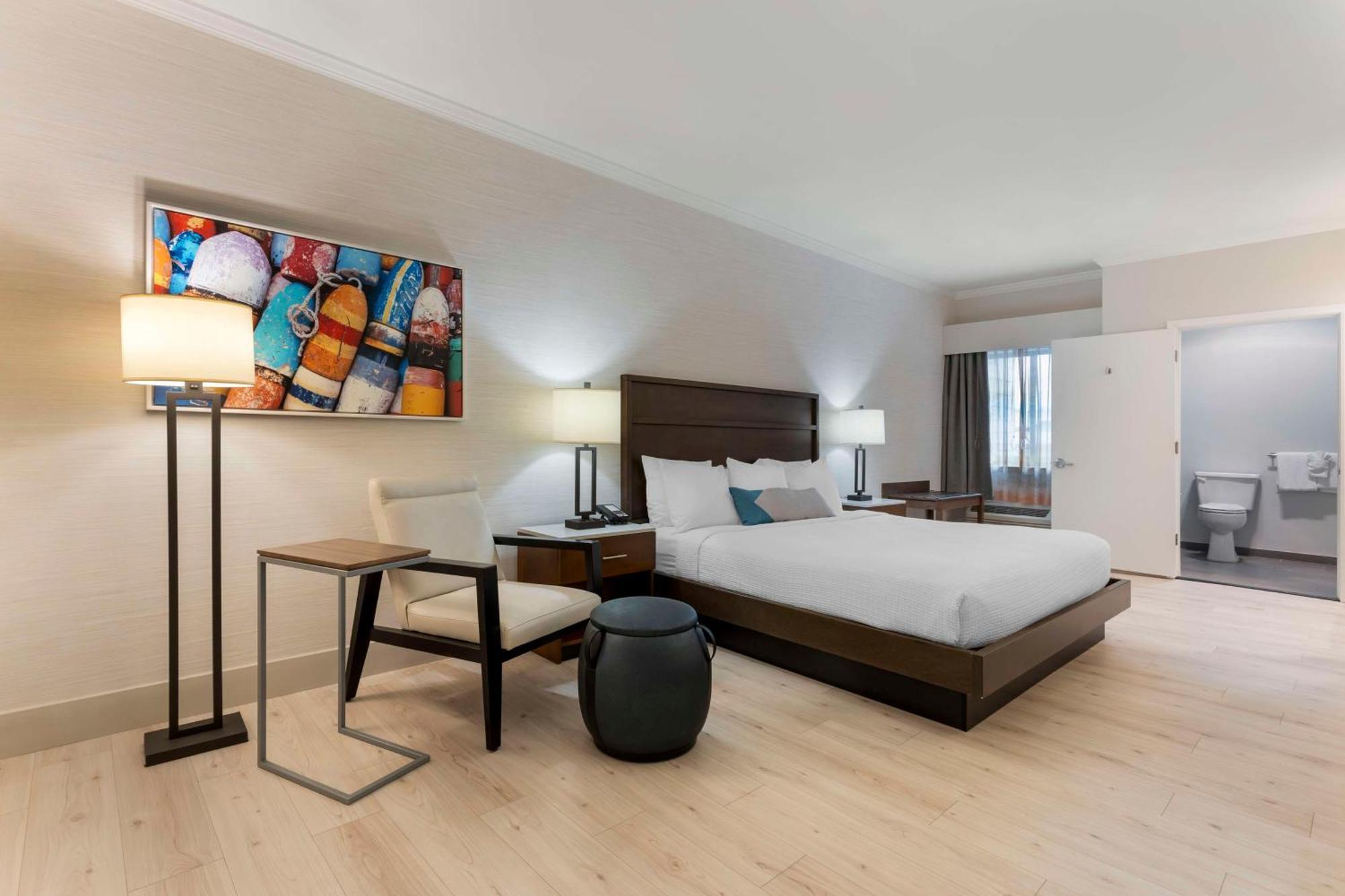 Best Western Plus All Suites Inn Santa Cruz Exterior photo